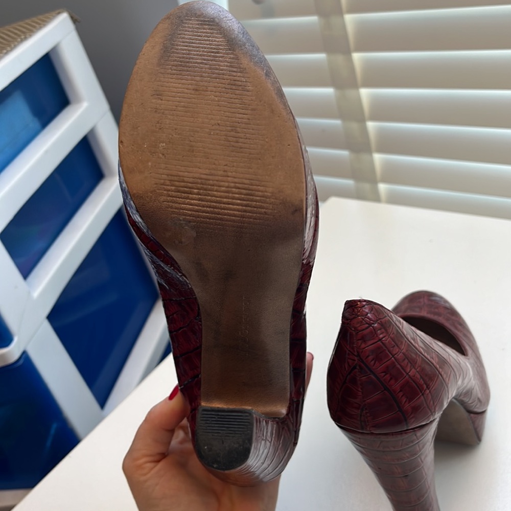 Bcbgeneration Red Platform Pumps Size 7 - image 7